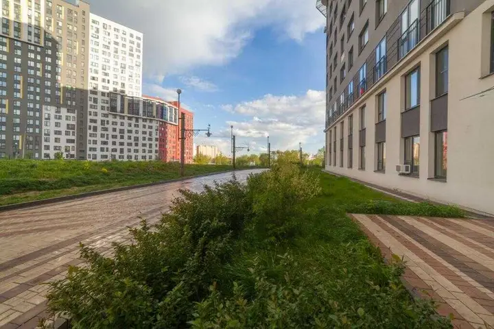 Москва: Апартаменты на Бачуринской д 7к2