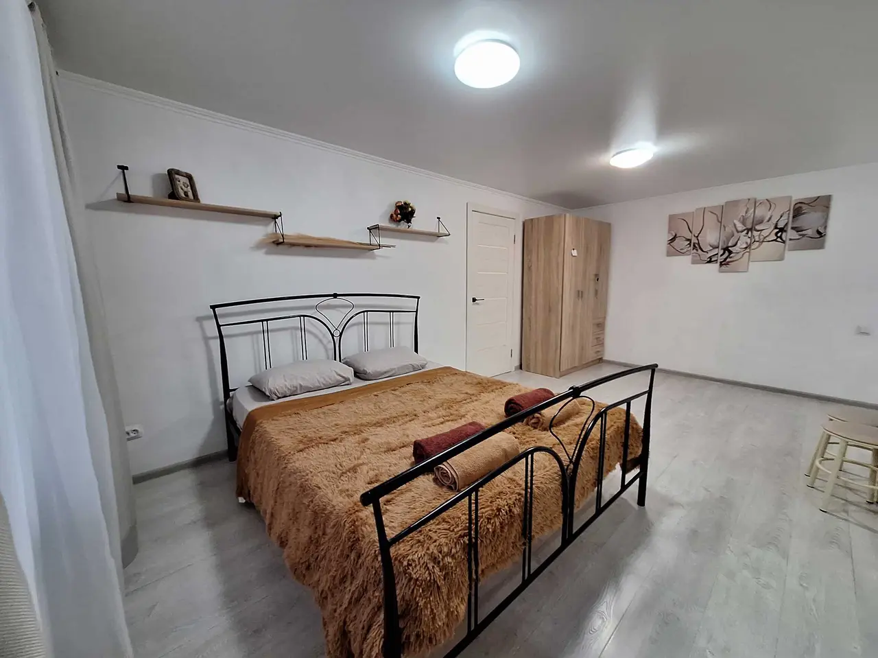 Пятигорск: Апартаменты Двухкомнатные White Room от Rooms Apartments