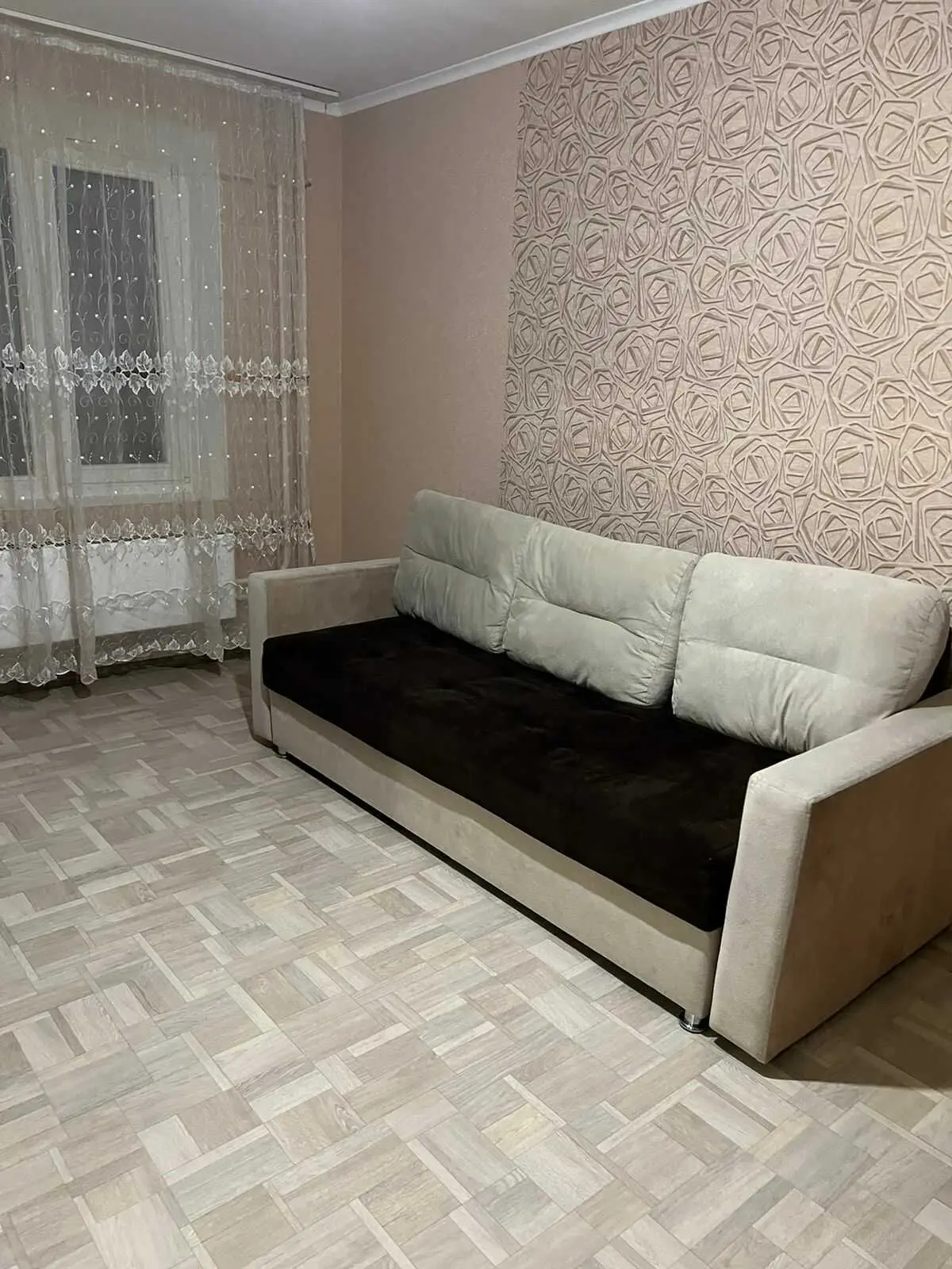 Тюмень: павла шарова 7