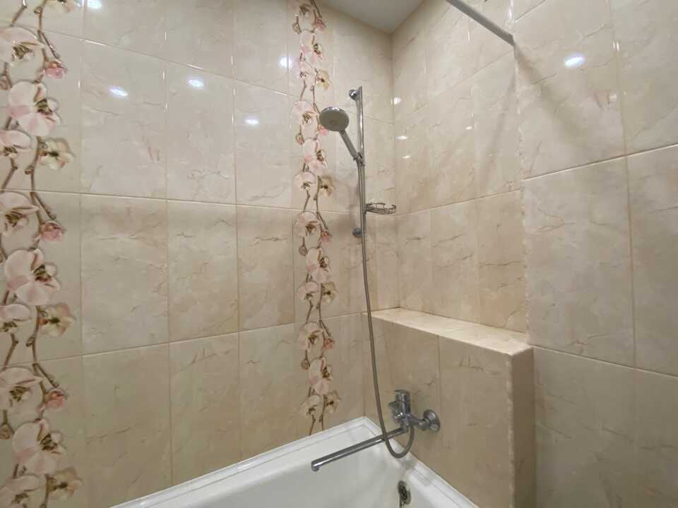 Ижевск: Cемейные апартаменты “Botanika House” рядом с зоопарком вид на лес
