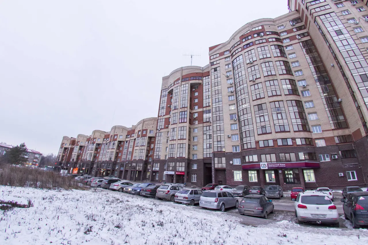Уфа: Дом в парке
