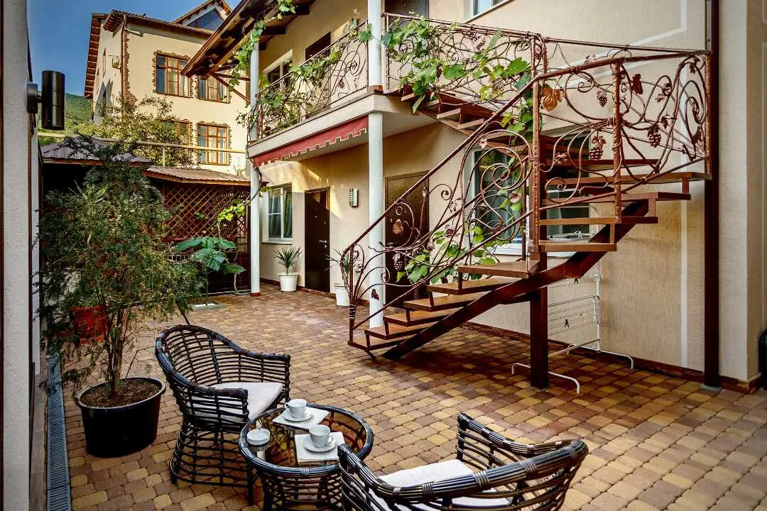 carousel image 1