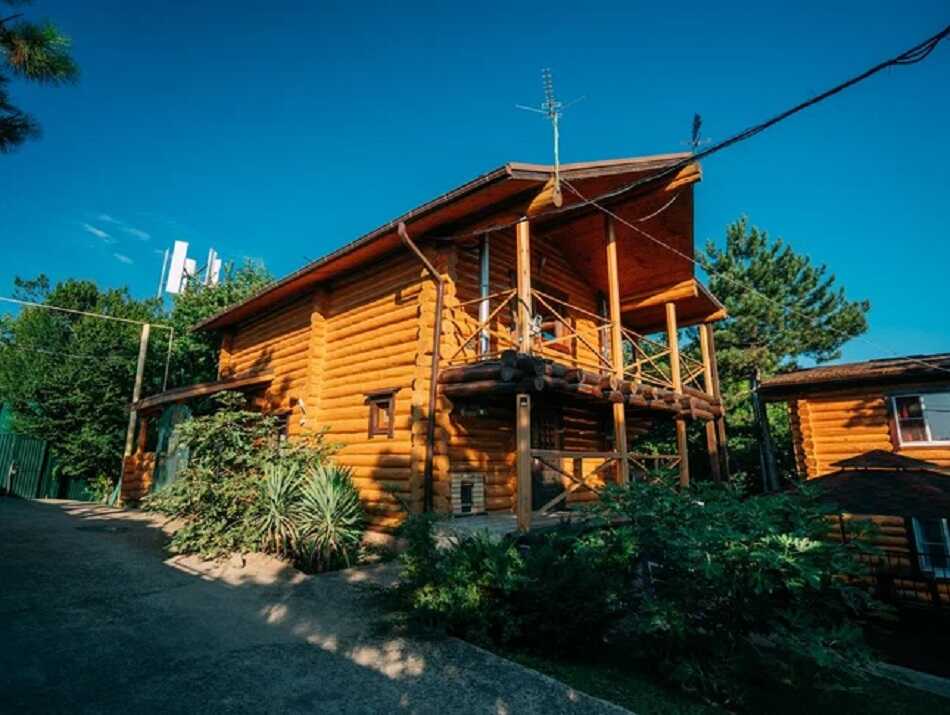 Загородные дома в лесу под Туапсе — фото 1