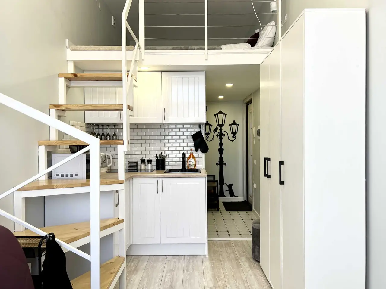 Санкт-Петербург: ApartAni  Студия с мобильным кондиционером