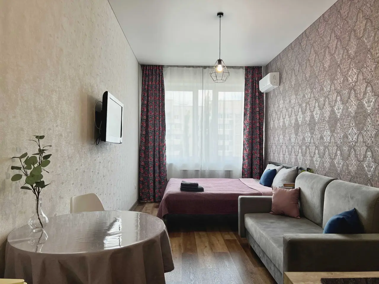 carousel image 4