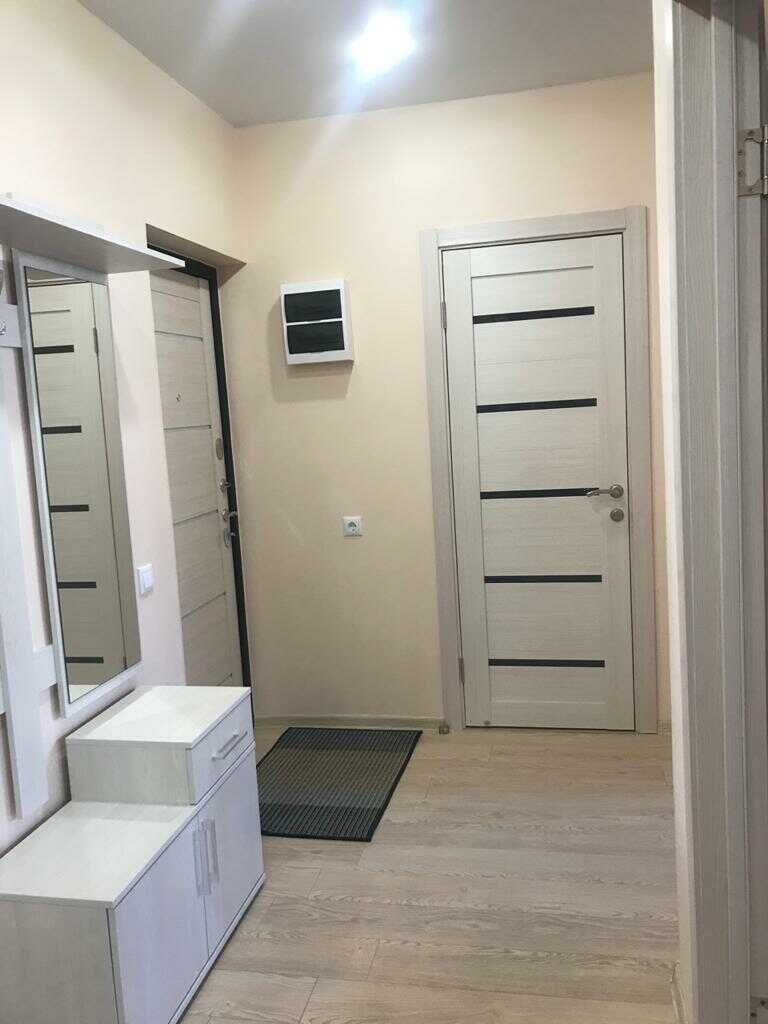 Анапа: Квартира с двумя лоджиями