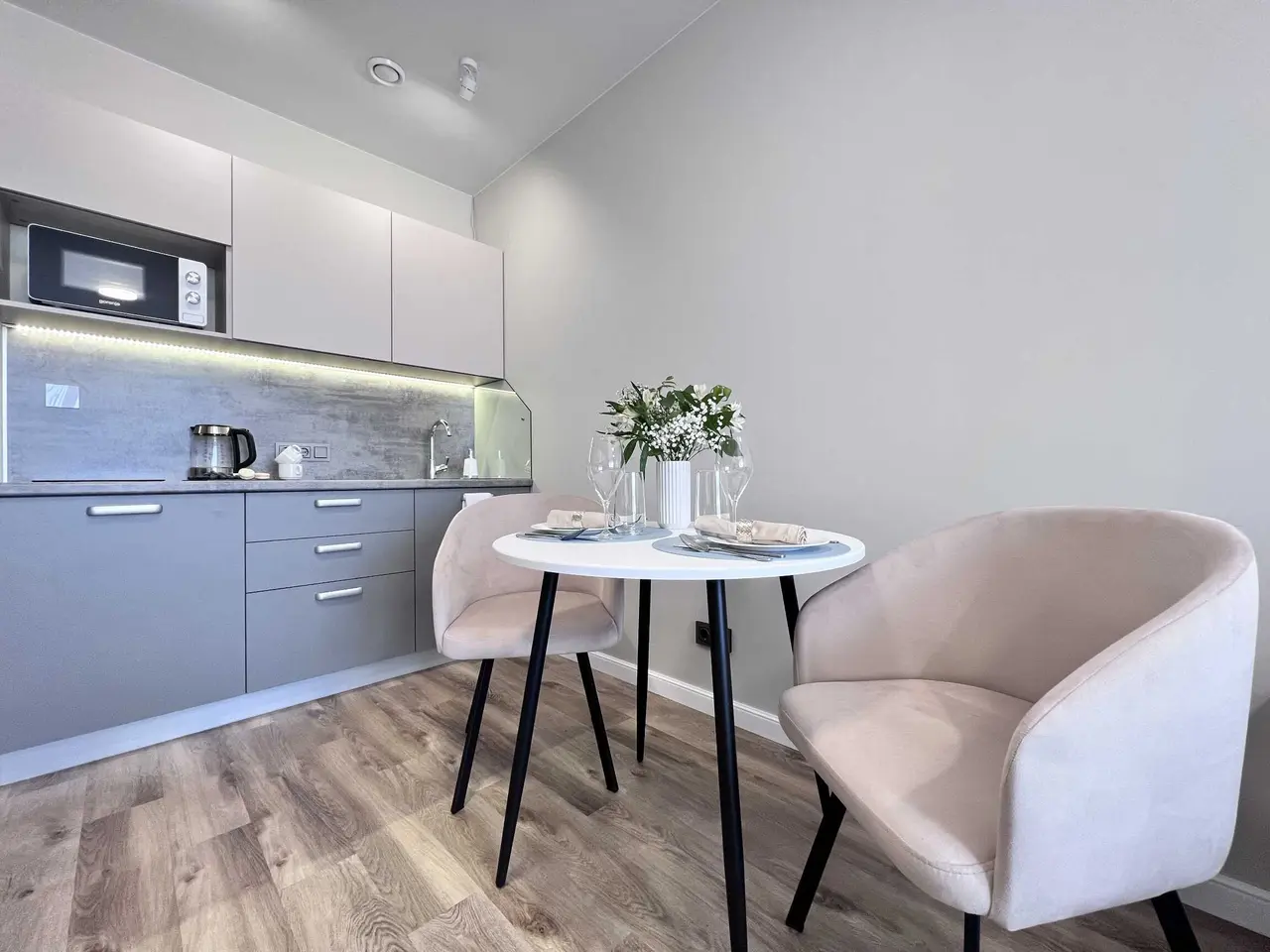 Новосибирск: Уютная студия в лаконичном стиле