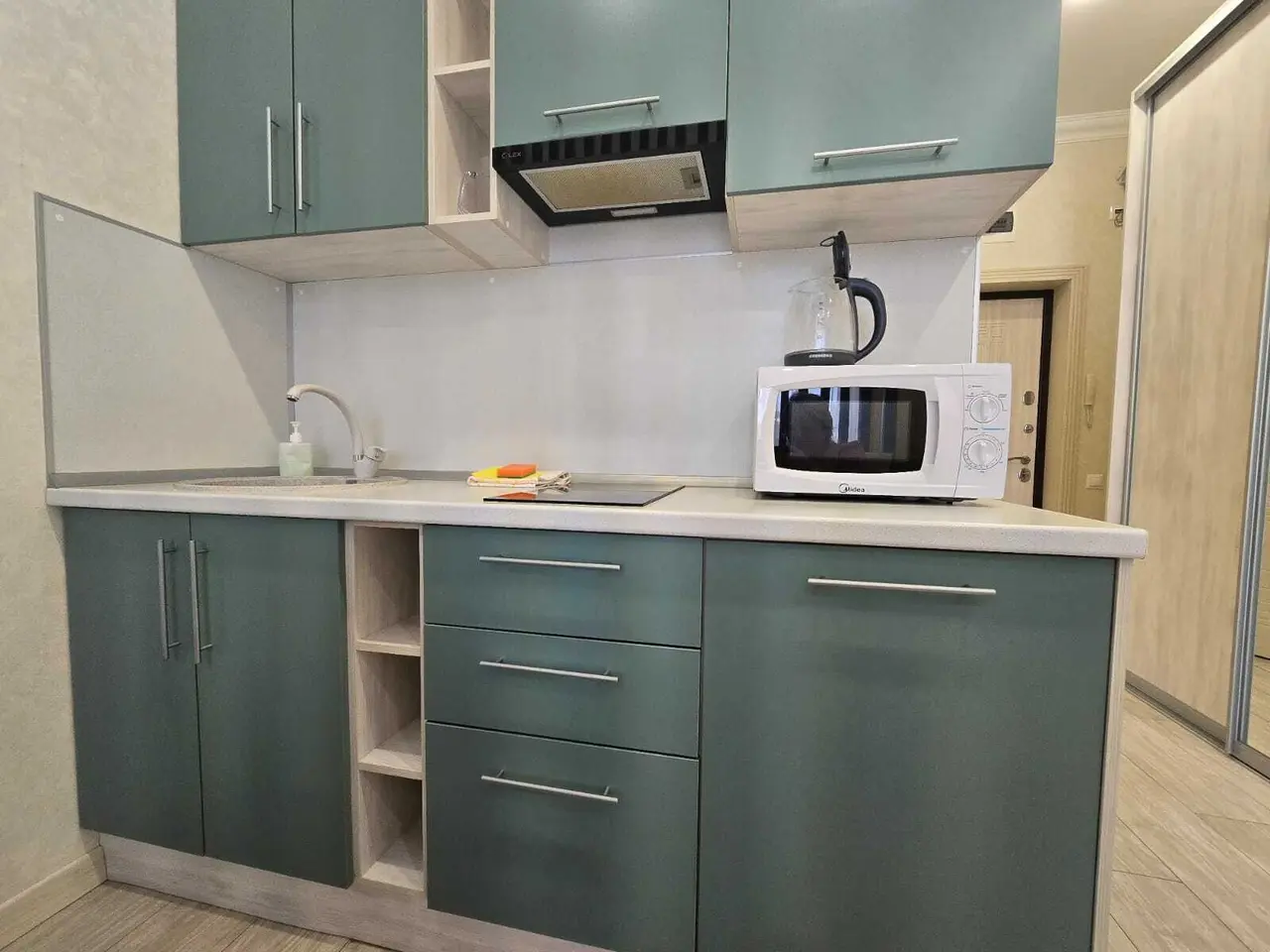 Сочи: Deluxe Apartment ЖК Санни Дей
