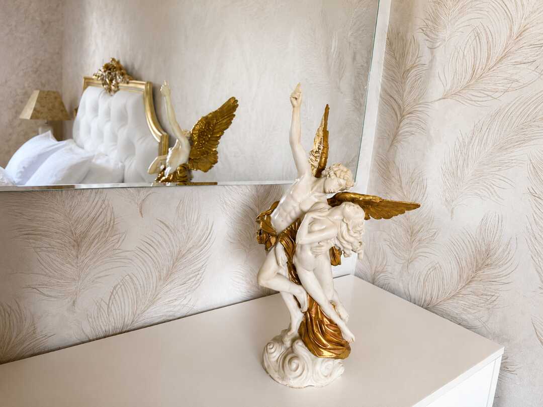 carousel image 3