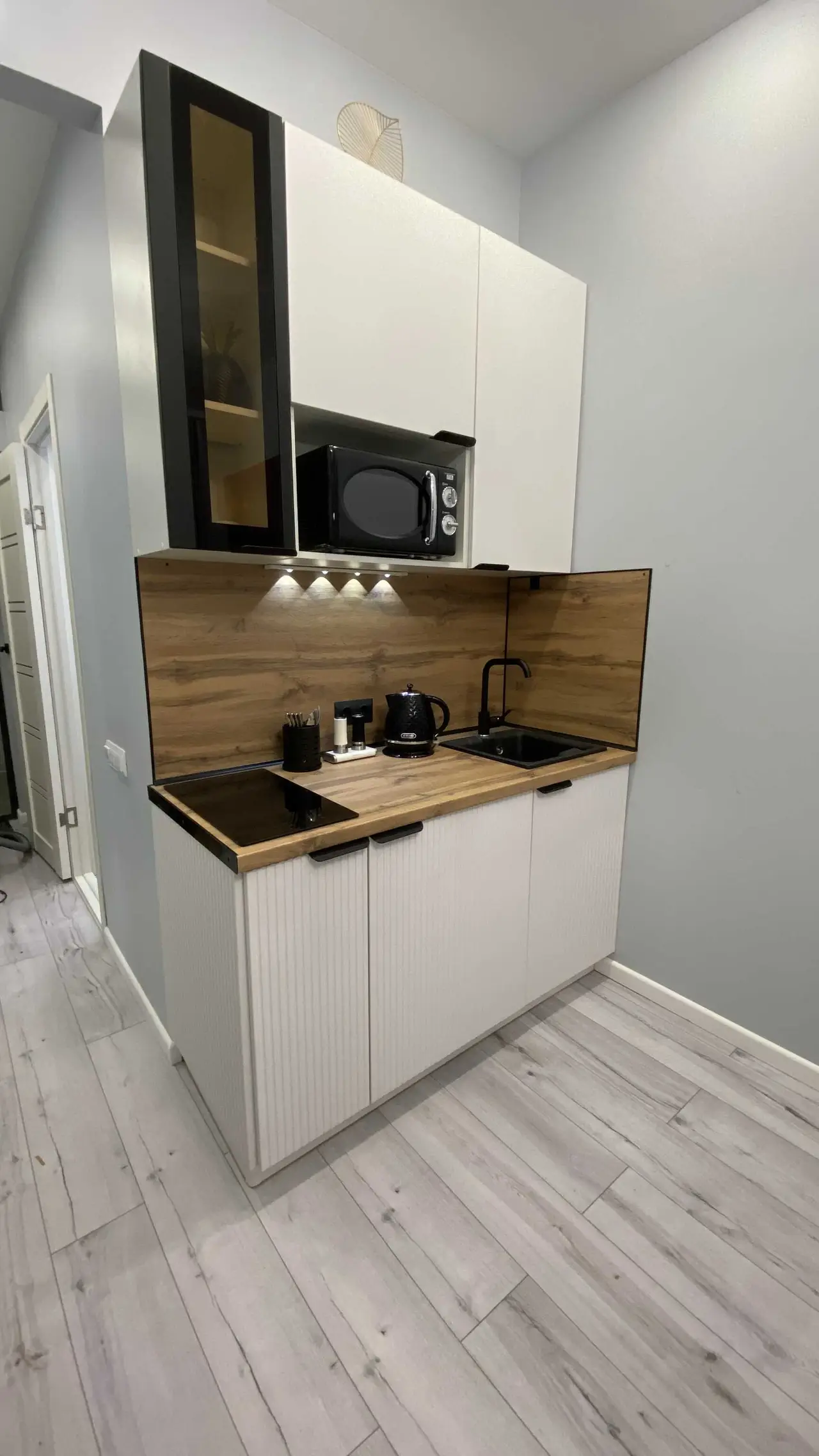 Санкт-Петербург: ApartAni