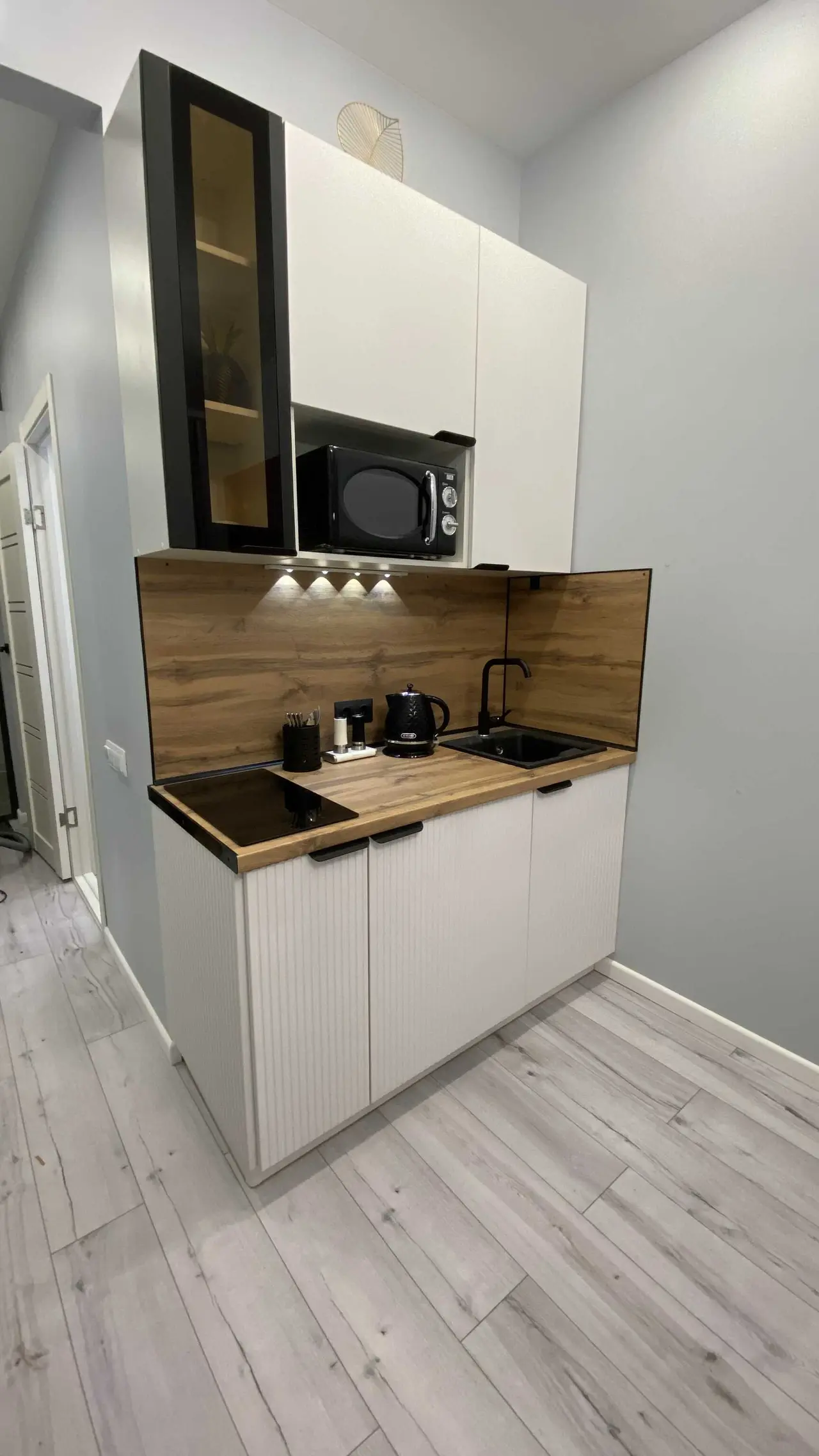 Санкт-Петербург: ApartAni