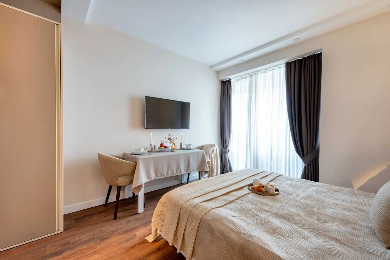 Батуми: Elegant Comfort at Alliance Palace