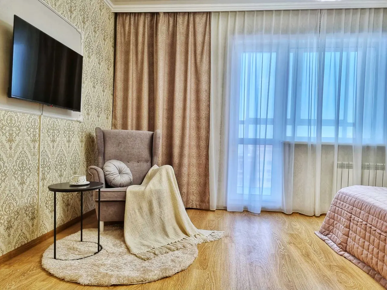 Иркутск: Апартаменты Horomy с дизайнерским ремонтом и потрясающим видом