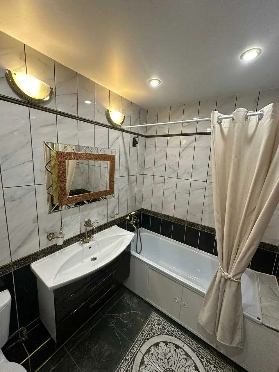 Екатеринбург: Квартира по улице Куйбышева Екатеринбург