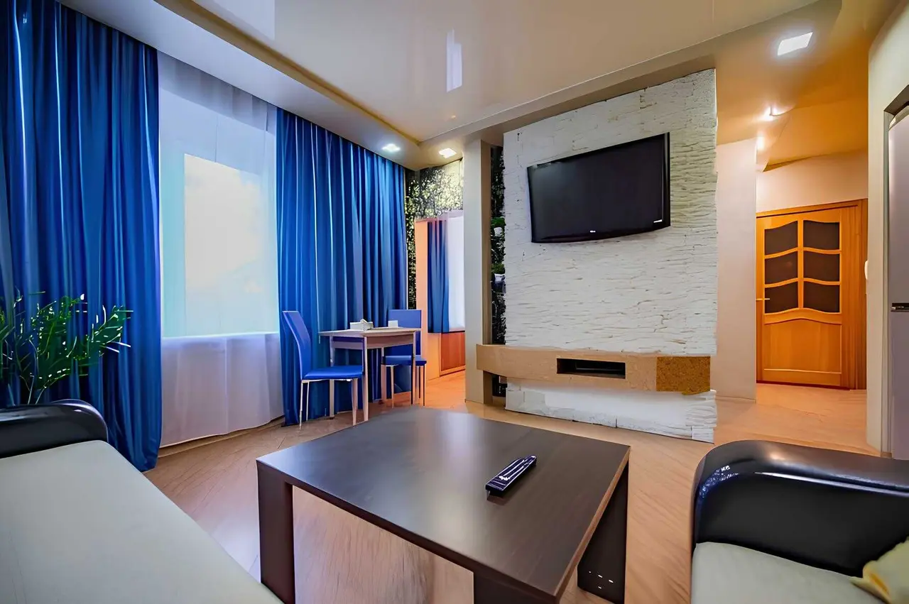 Челябинск: 2-к Люкс-квартира с Дизайнерcким рeмонтoм в Центре Челябинска (Площадь Революции)