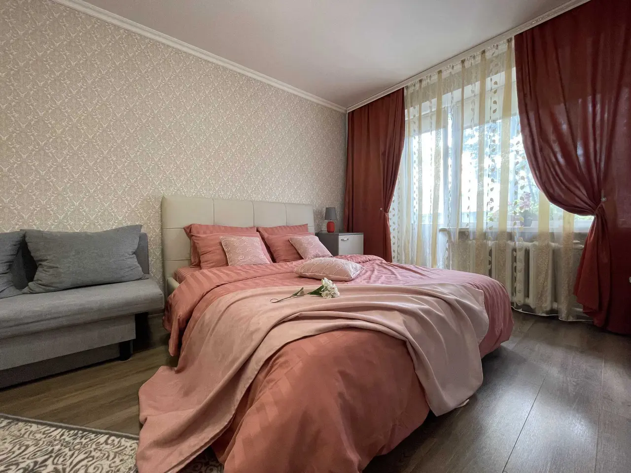 Калининград: Апартаменты на Мира 88А