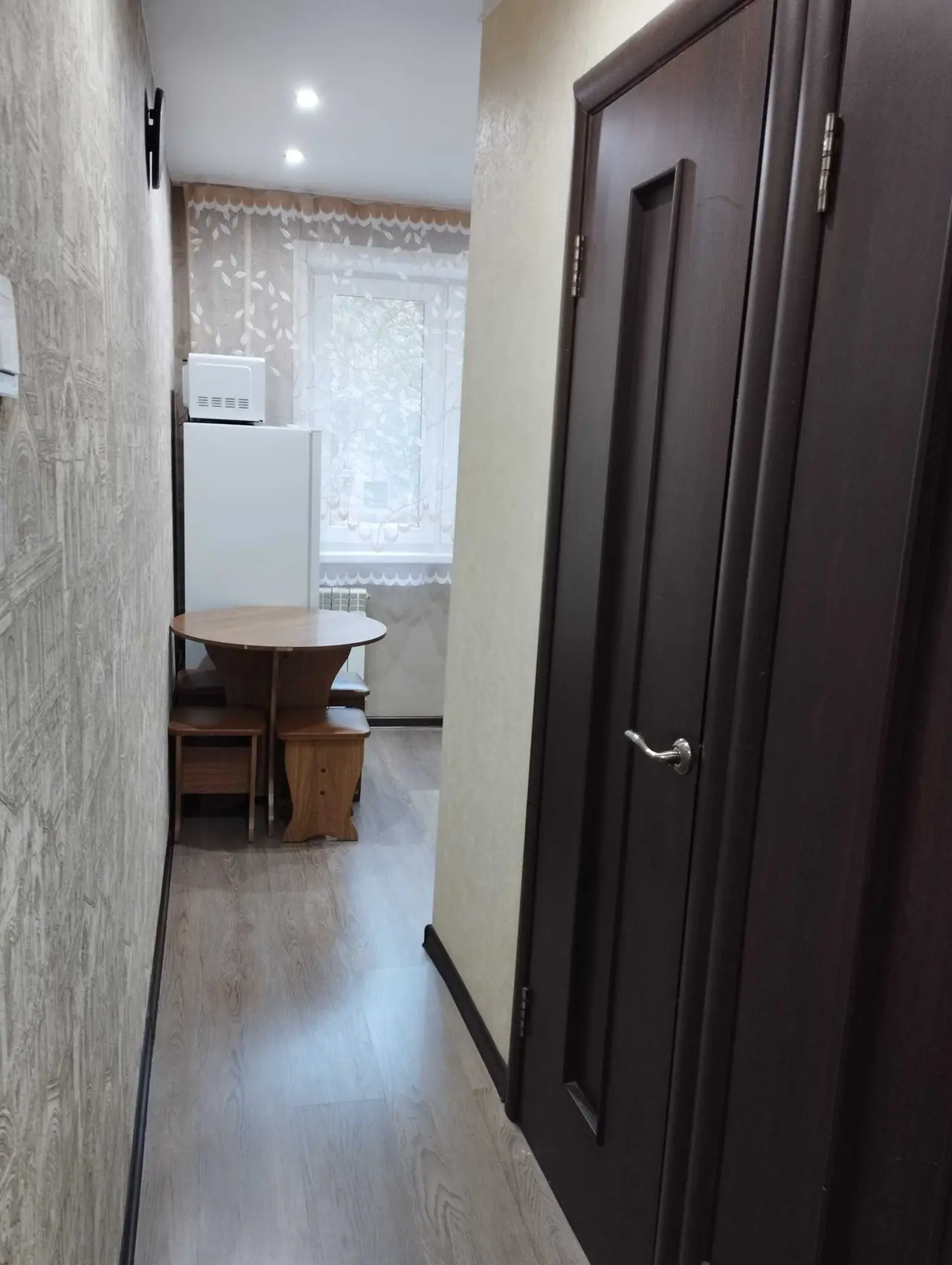 Новокузнецк: Уютная квартирка на проспекте Дружбы 52