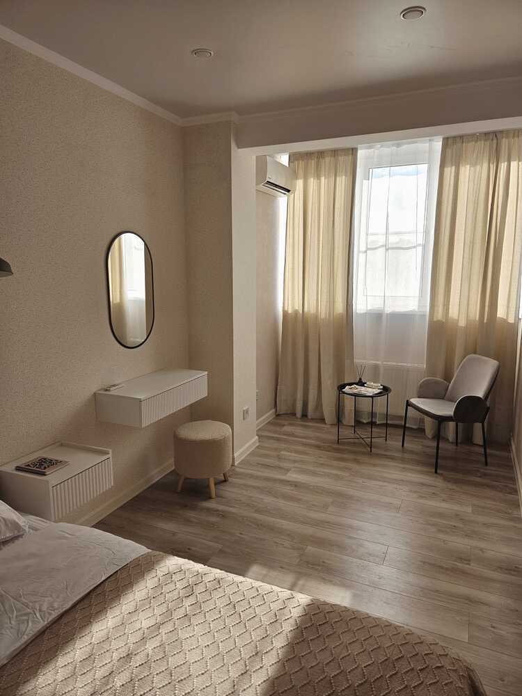 Краснодар: Апартаменты "Le confort HOME" на Евгении Жигуленко