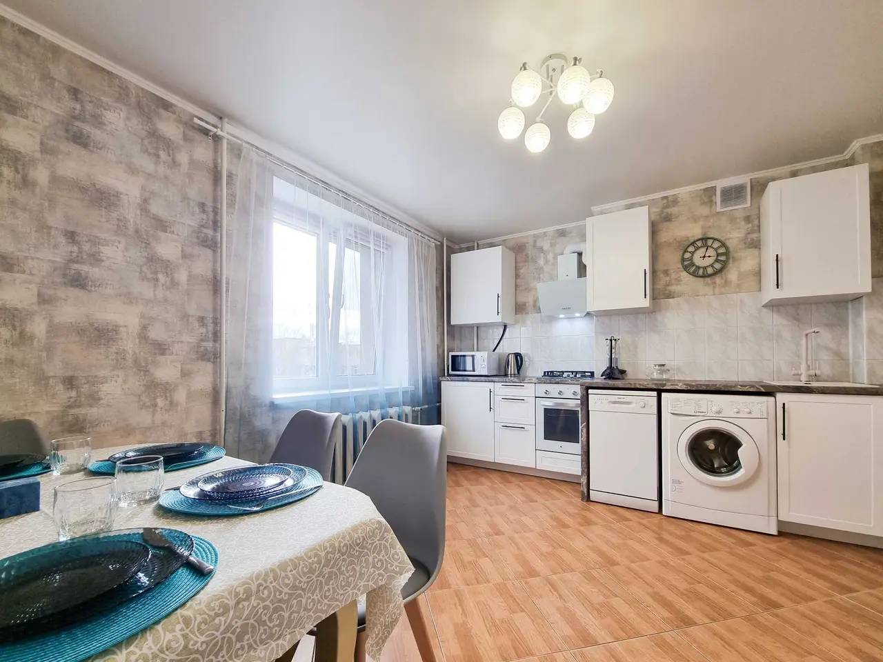 Калининград: LovelyHome39 у поющих фонтанов