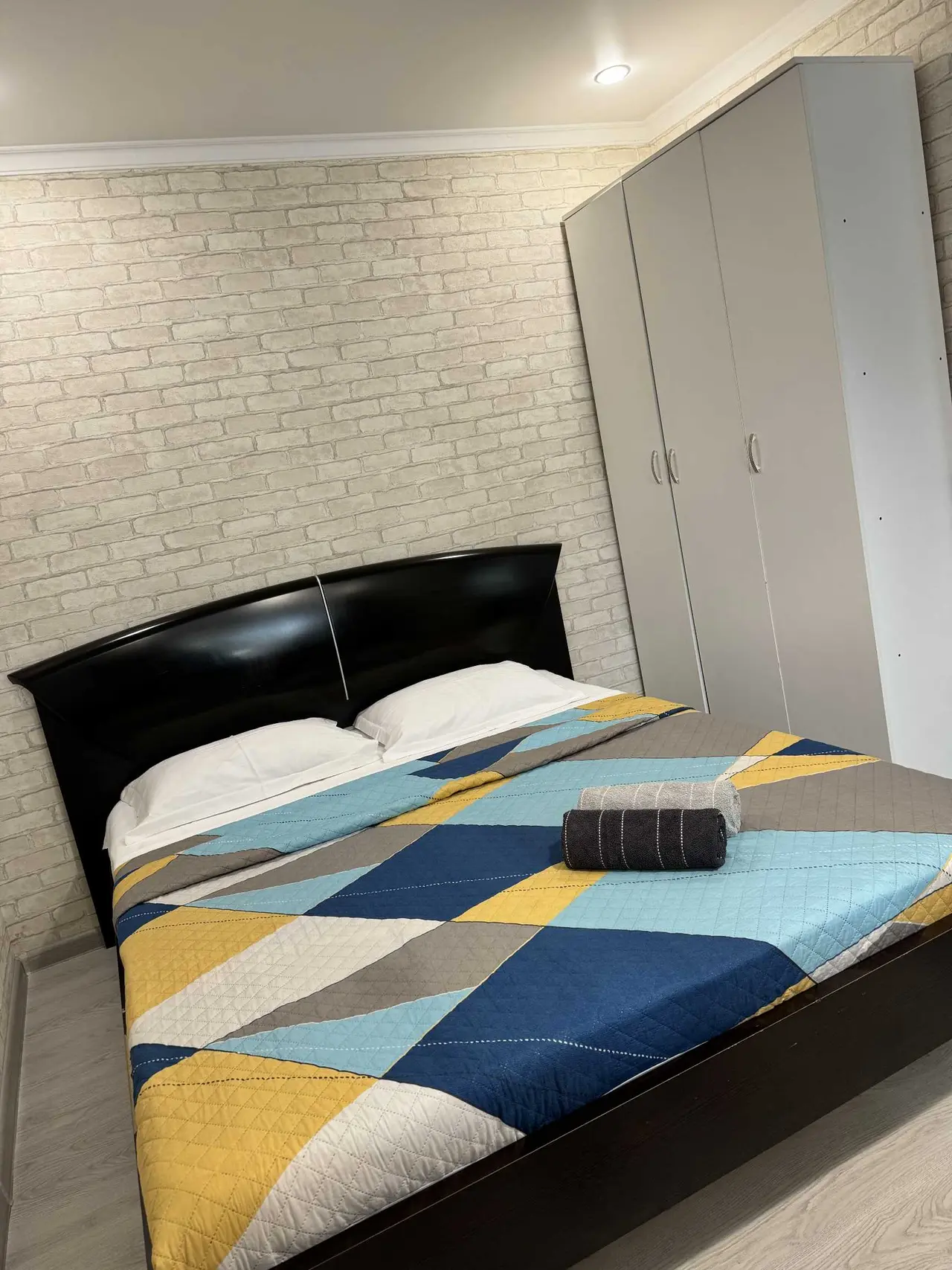 Владикавказ: MONTANA _ apartament’s 67