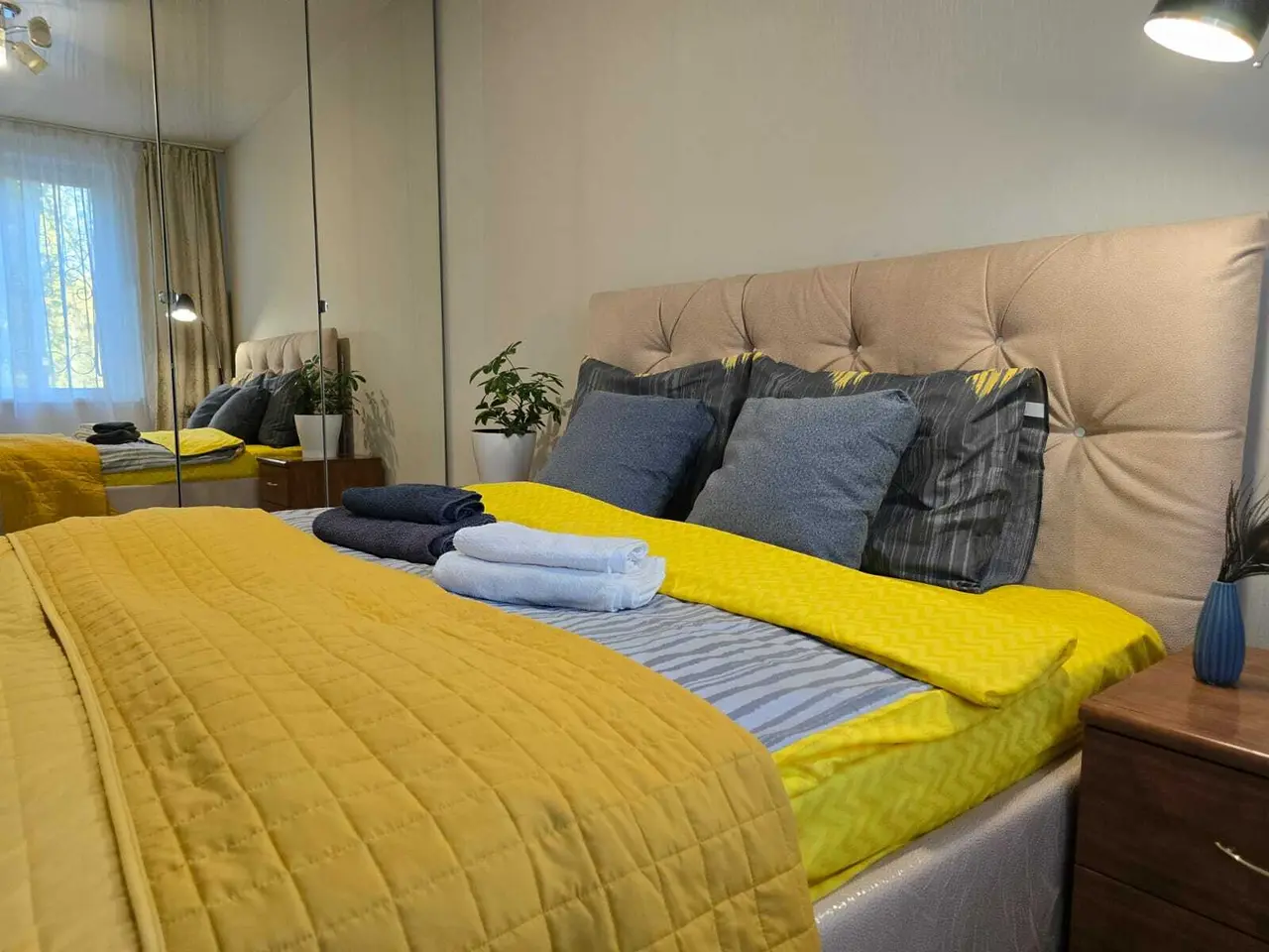 Москва: DeluxApart "Строгино" трёхкомнатная квартира в спальном районе