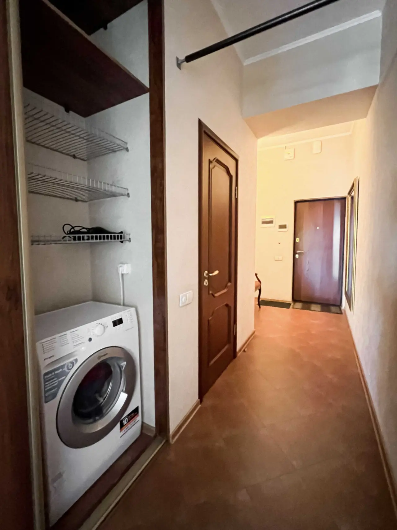 Томск: Двухкомнатная, Карташова, 3