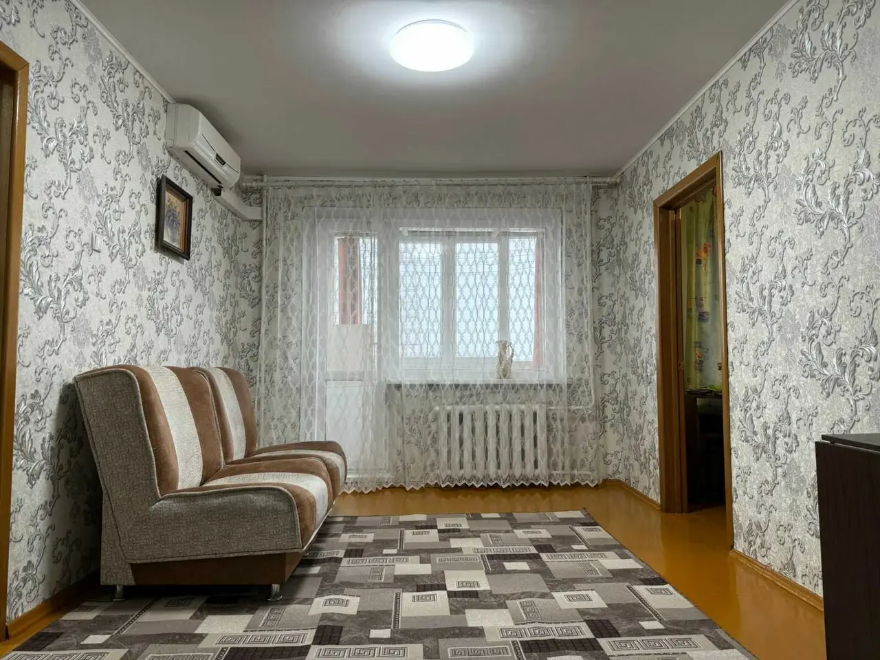 Уфа: Трехкомнатная квартира
