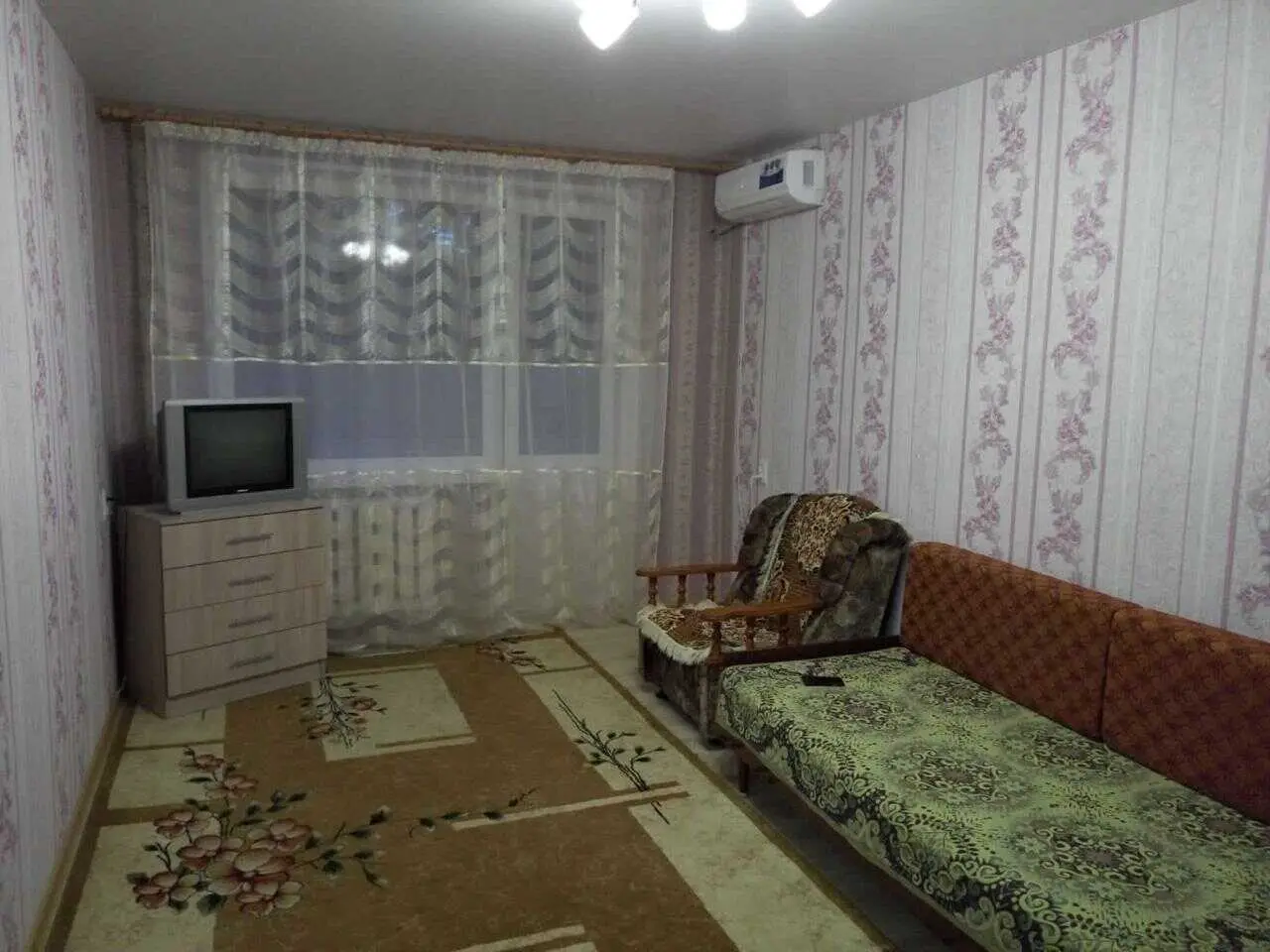 Ейск: Квартира у моря на улице Карла Маркса, 93