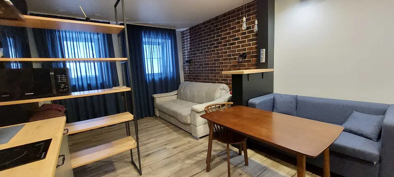 Хабаровск: Квартира-студия,25м²,1/2эт.