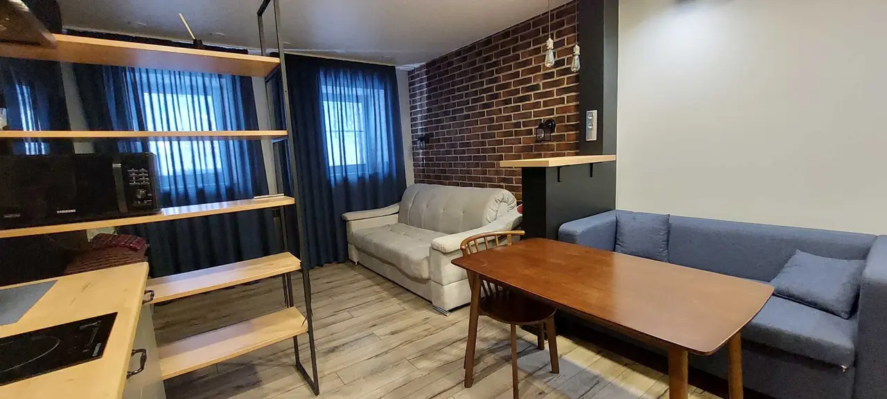 Хабаровск: Квартира-студия,25м²,1/2эт.