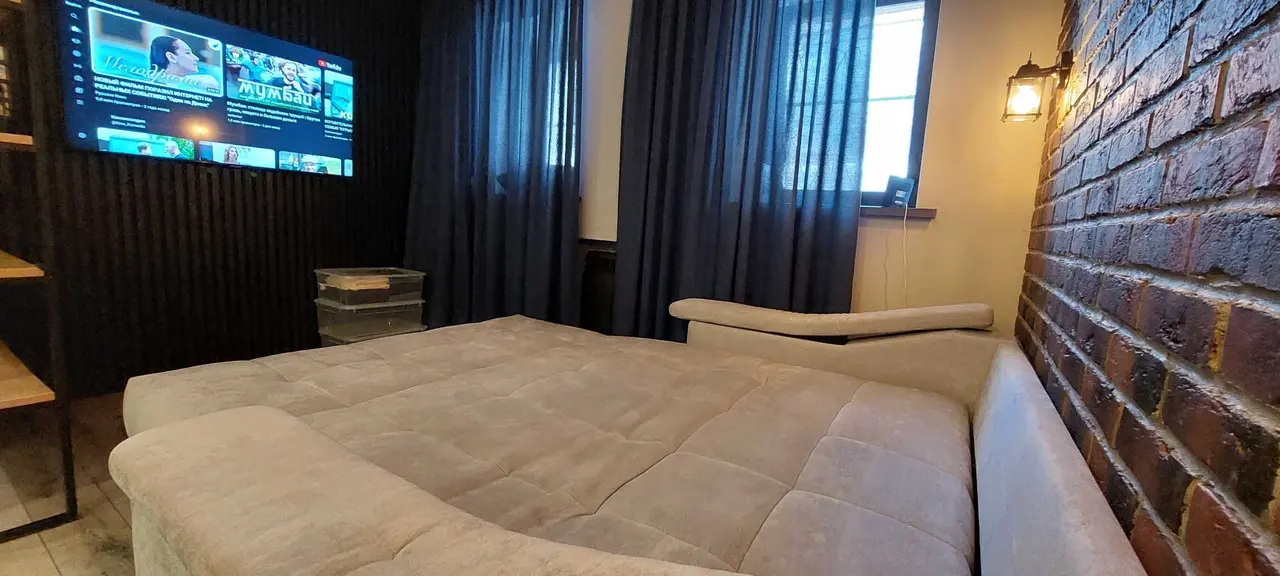 Хабаровск: Квартира-студия,25м²,1/2эт.