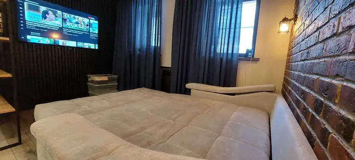 Хабаровск: Квартира-студия,25м²,1/2эт.