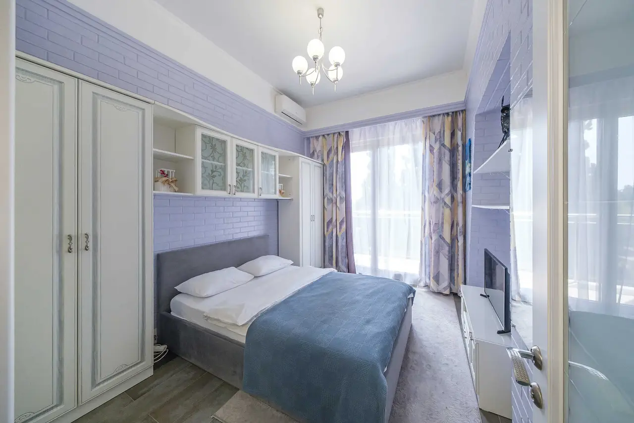 Сочи: 4ккв,первая линия, центр. 3 спальни, 130м (ЖК Марина Парк) 020