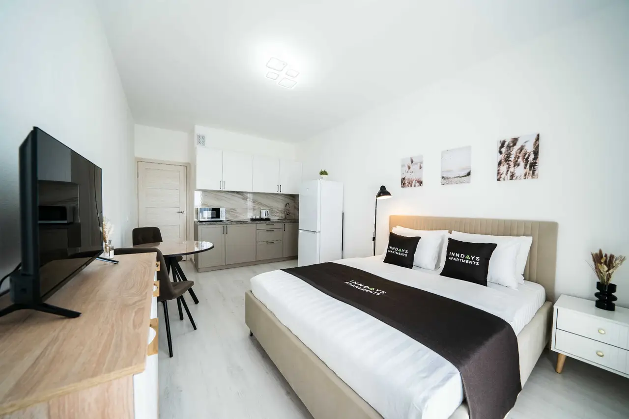 Санкт-Петербург: Inndays Apartments Авиаконструкторов 582