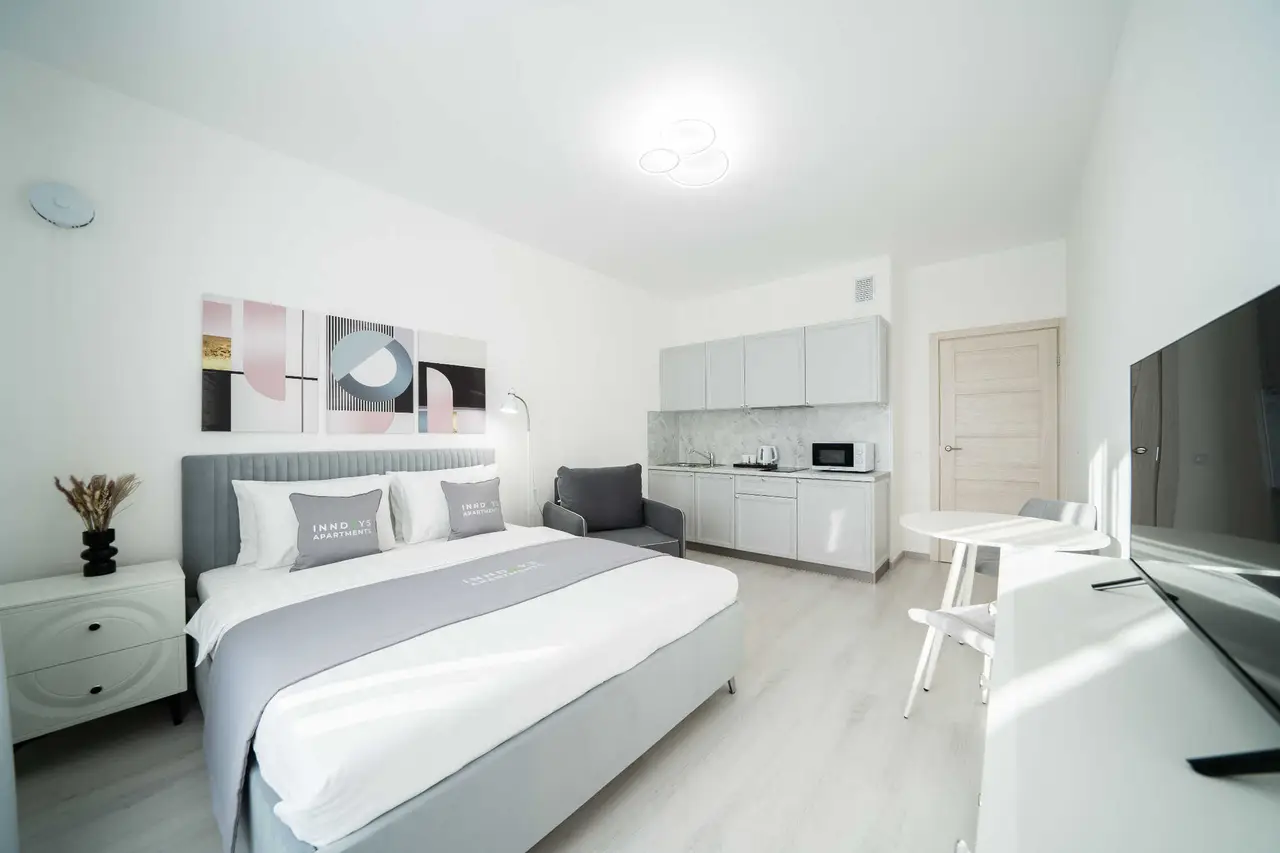 Санкт-Петербург: Inndays Apartments  Авиаконструкторов 583