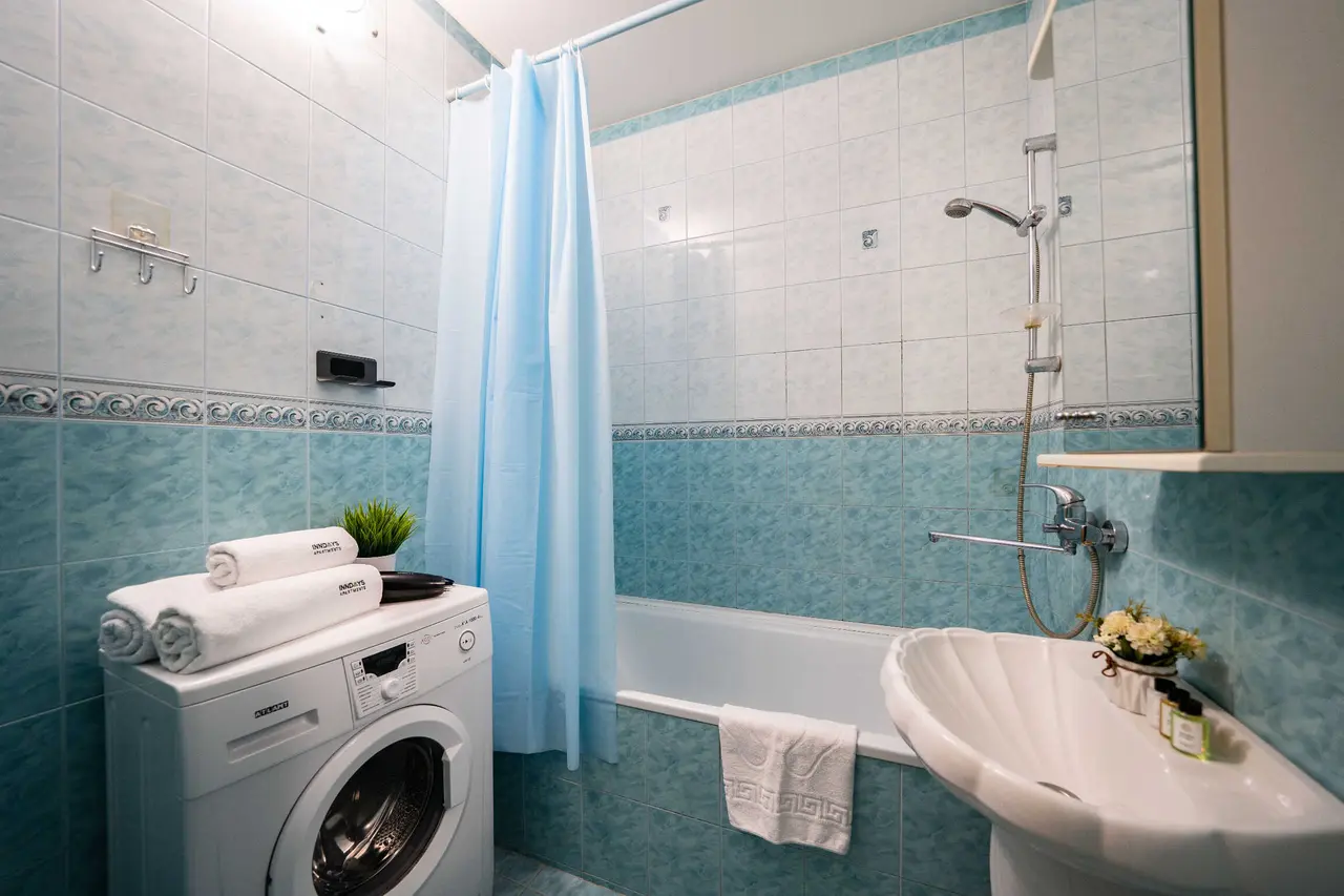 Санкт-Петербург: Inndays Apartments Капитанская