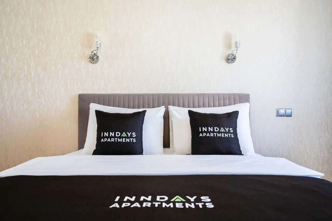 Санкт-Петербург: Inndays Apartments Беринга 535