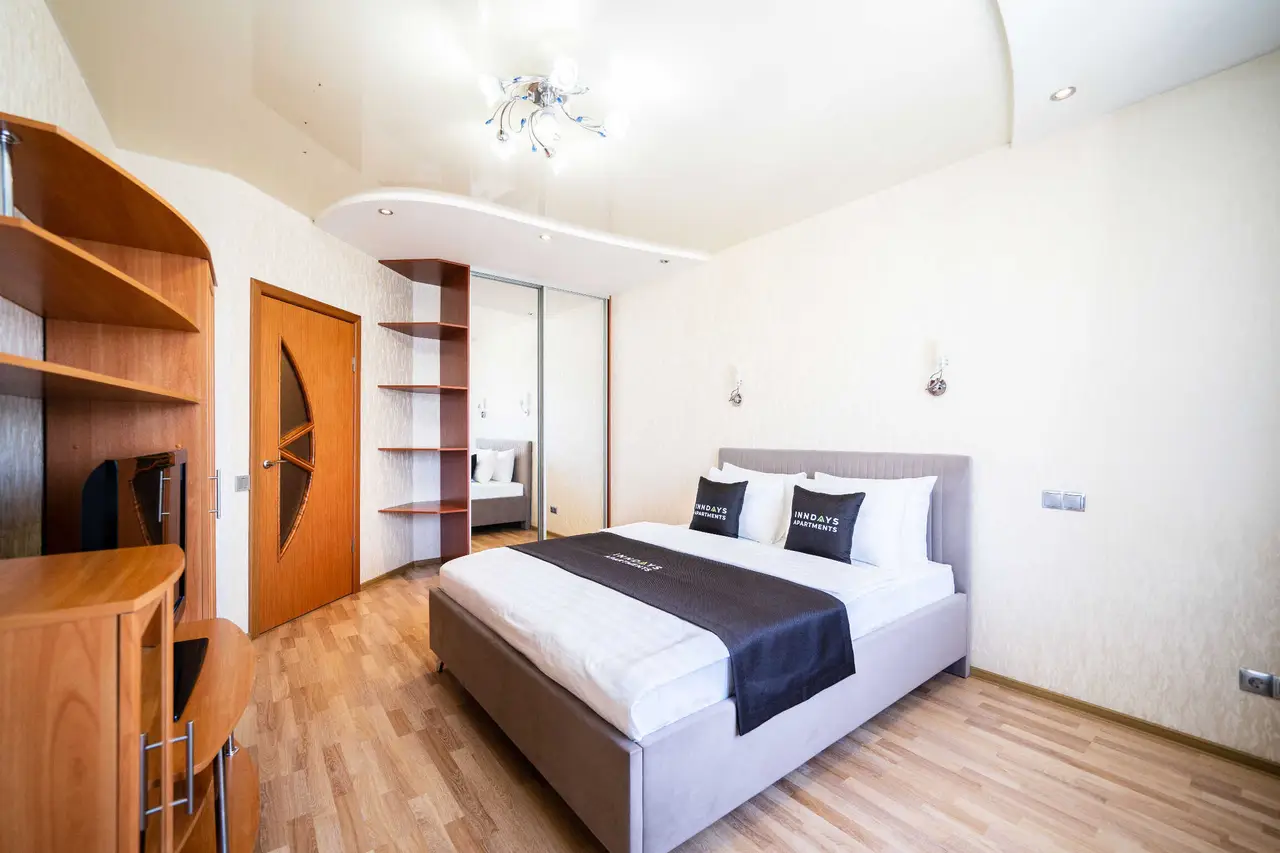 Санкт-Петербург: Inndays Apartments Беринга 535