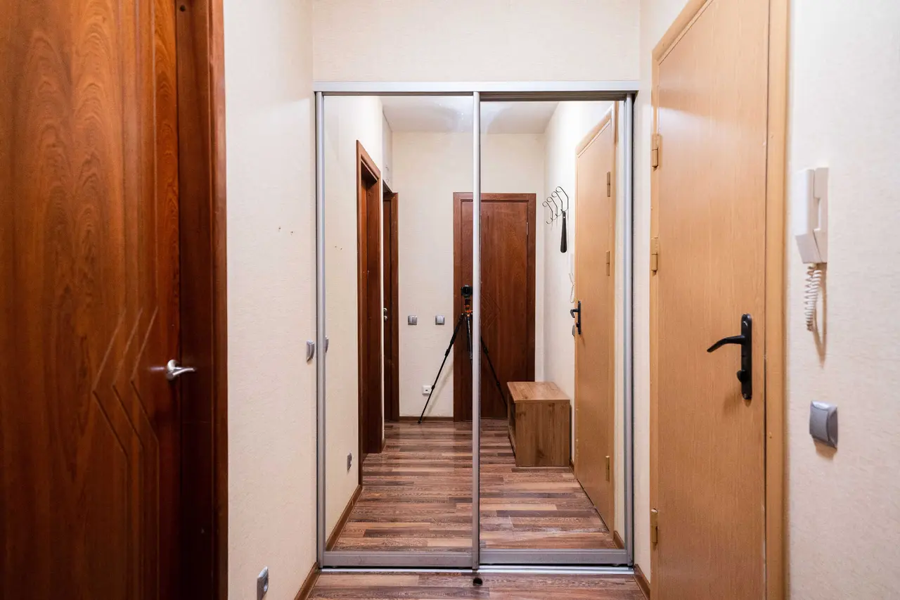 Санкт-Петербург: Inndays Apartments Кораблестроителей 29