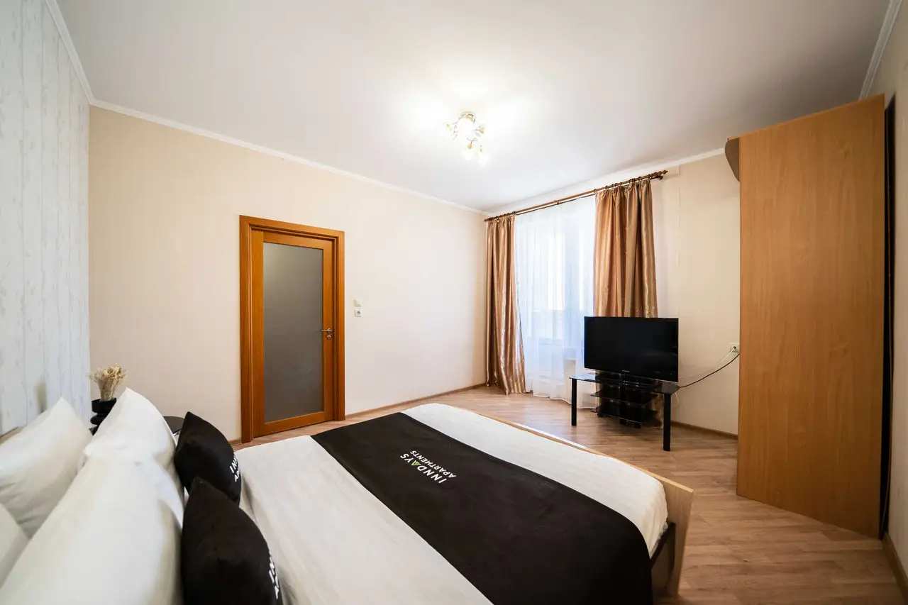 Санкт-Петербург: Inndays Apartments Кораблестроителей 34