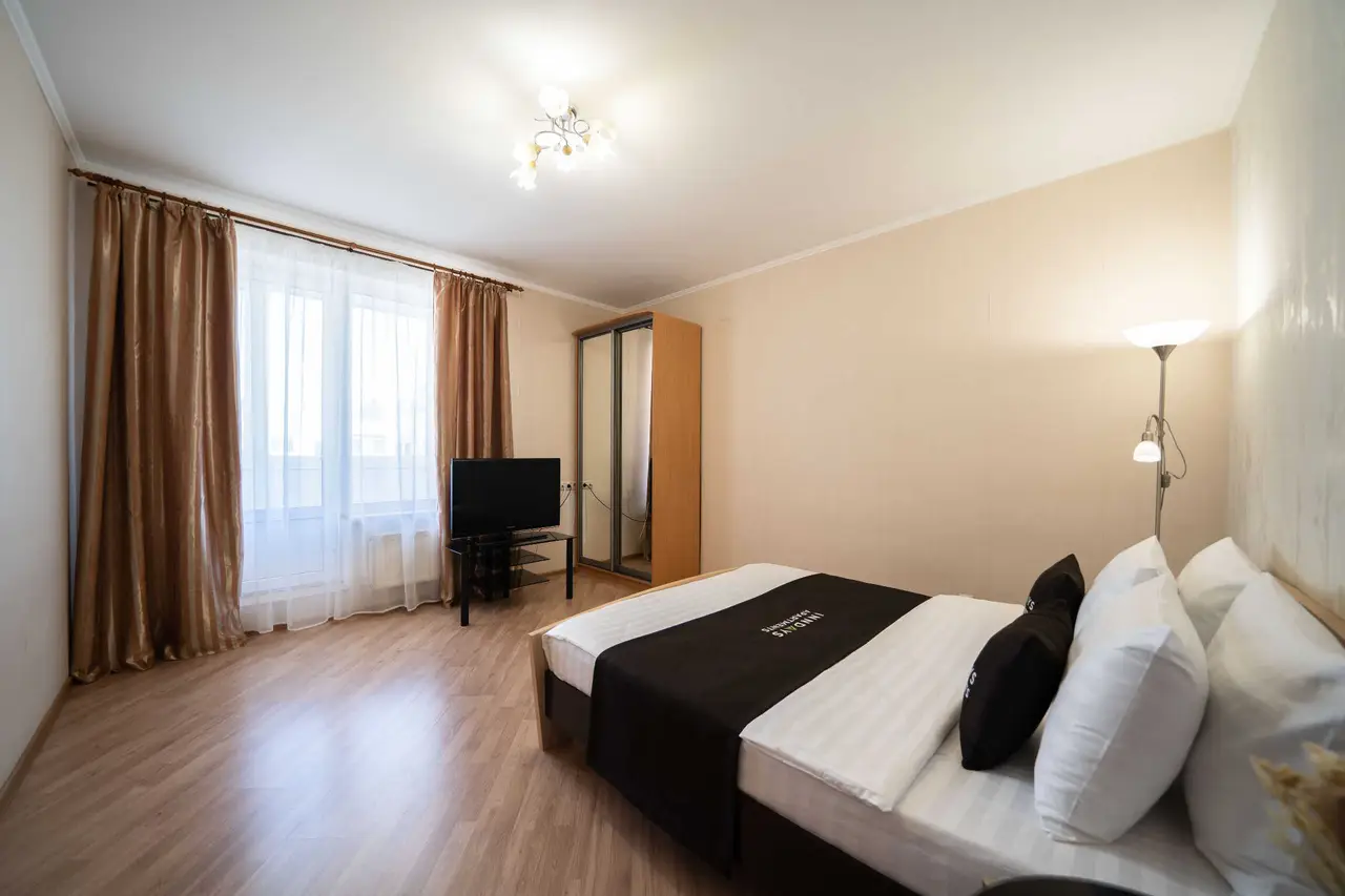 Санкт-Петербург: Inndays Apartments Кораблестроителей 34