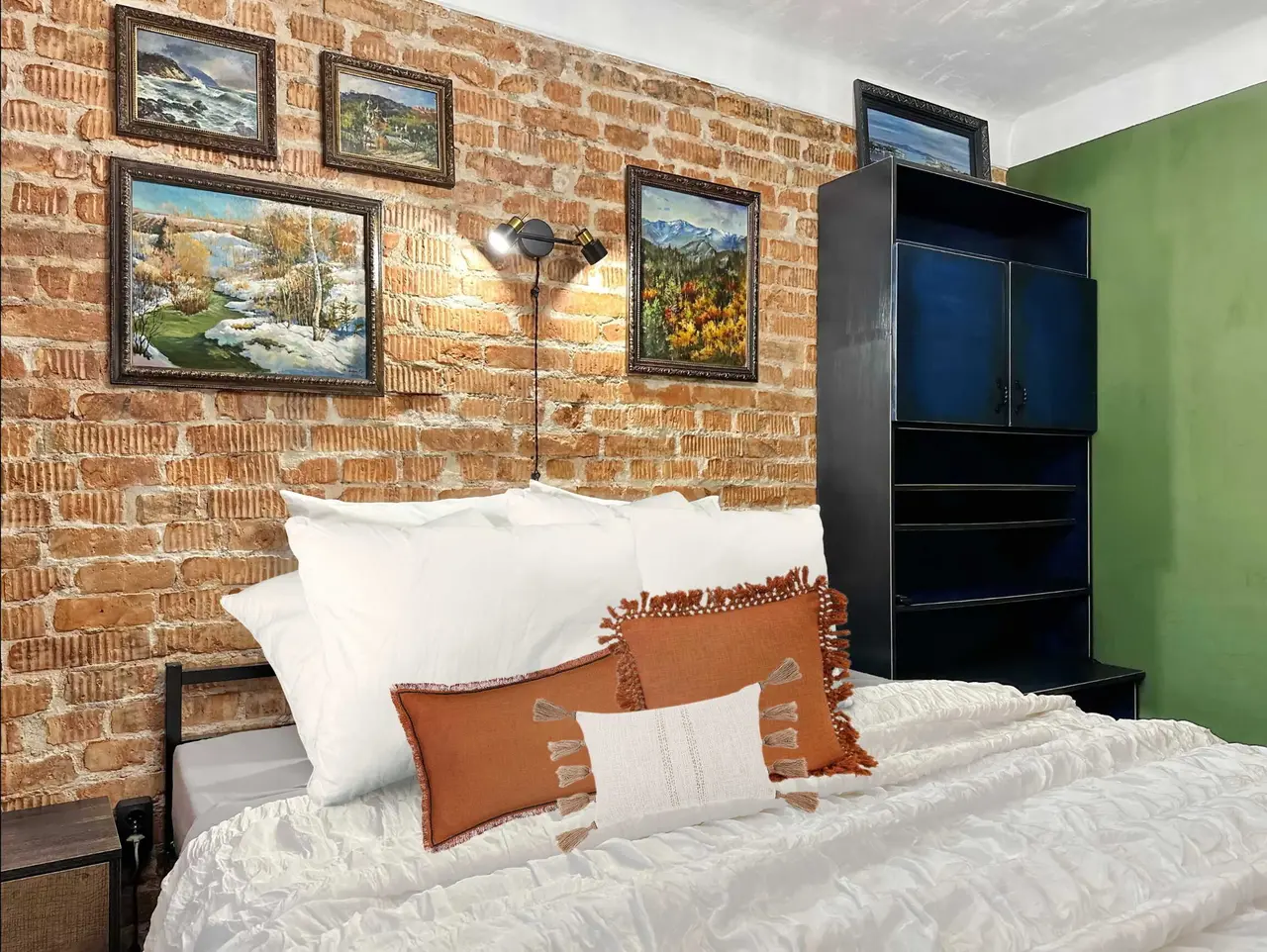 Владивосток: Квартира Двухкомнатная в Стиле Loft с Видом на Бухту Золотой Рог