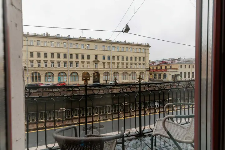 Санкт-Петербург: Апартаменты 2 спальни с камином около Банковского мостика
