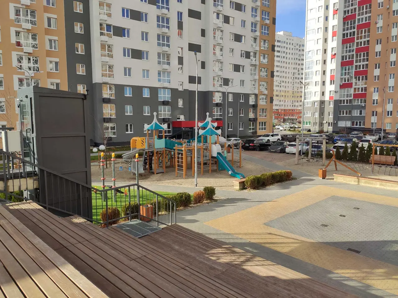 Липецк: Двухкомнатные апартаменты евростандарта с закрытой территорией