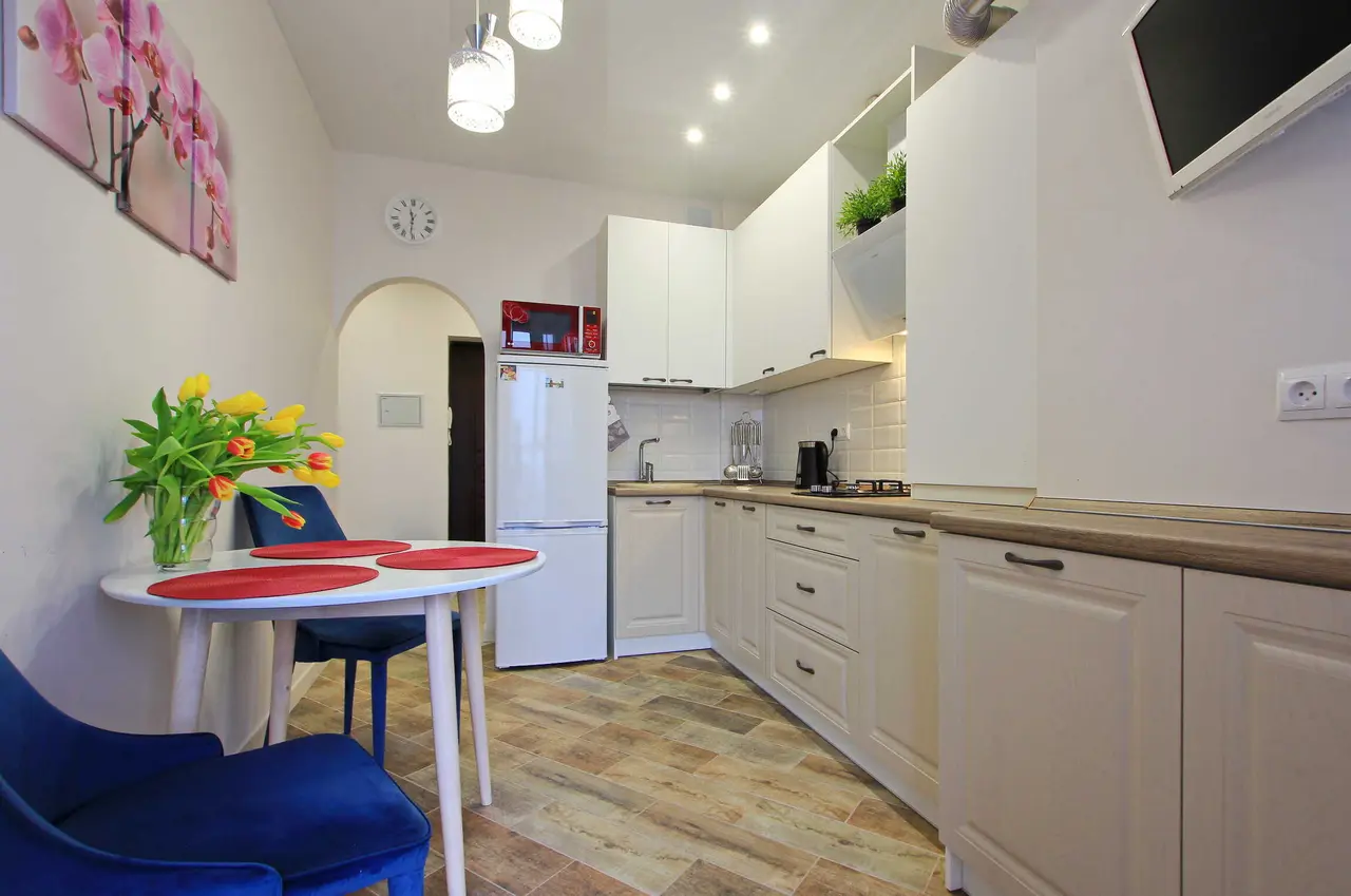 Калининград: На Горького 96к1