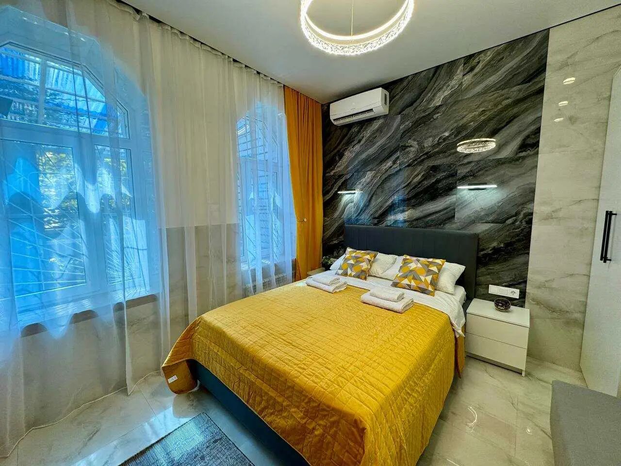 Сочи: Sun City Apartment с террасой на Кубанской