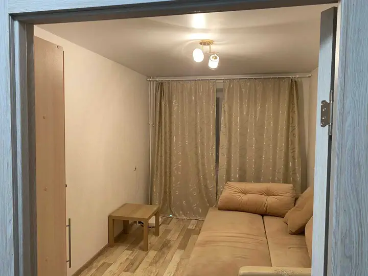Екатеринбург: 2к квартира на Бычковой 22