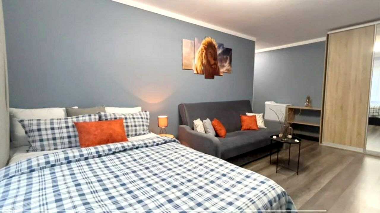 Москва: Бизнес- Апартаменты  Lora Home на Пражской