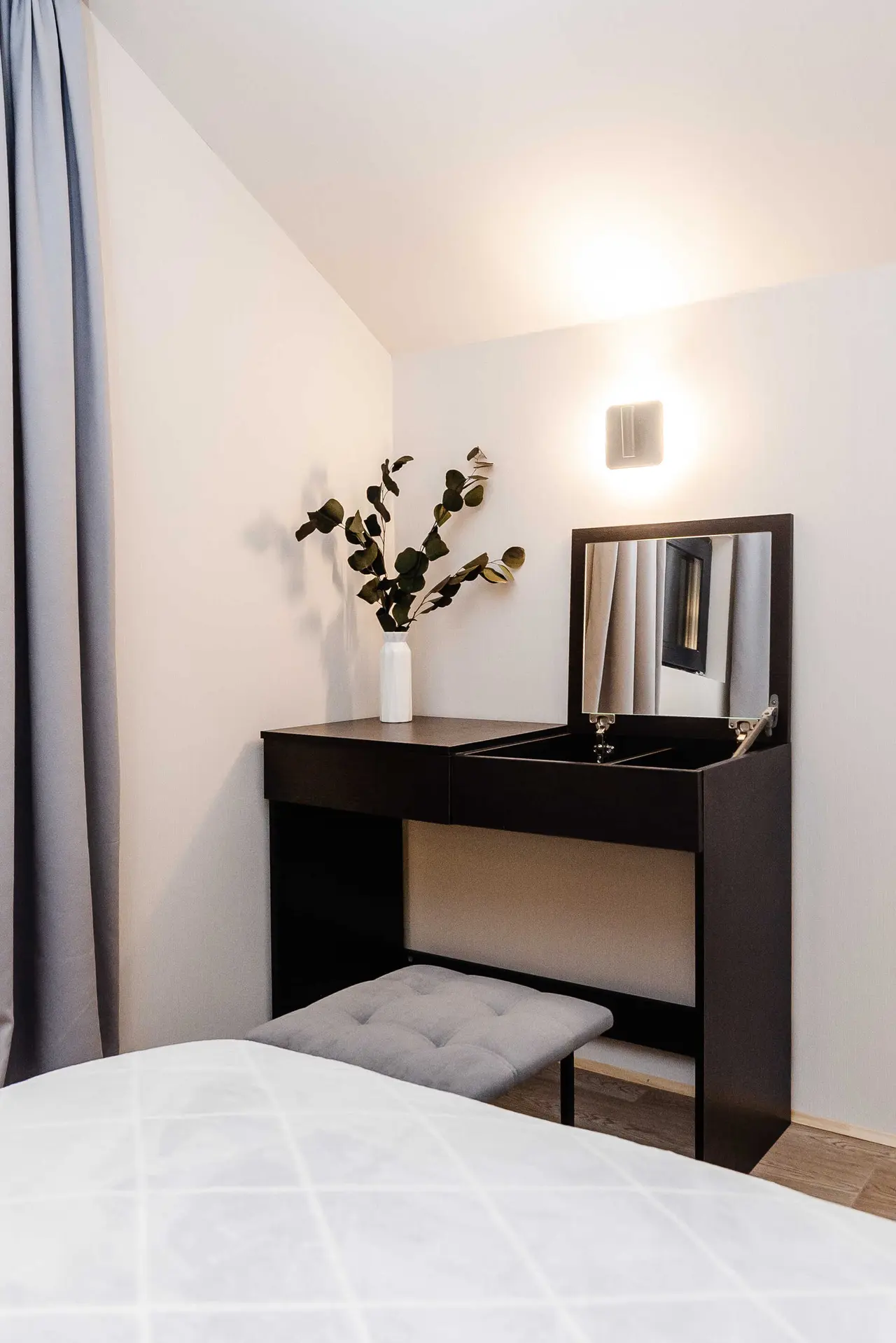 посёлок Анашкино: База отдыха URoom Барн 1