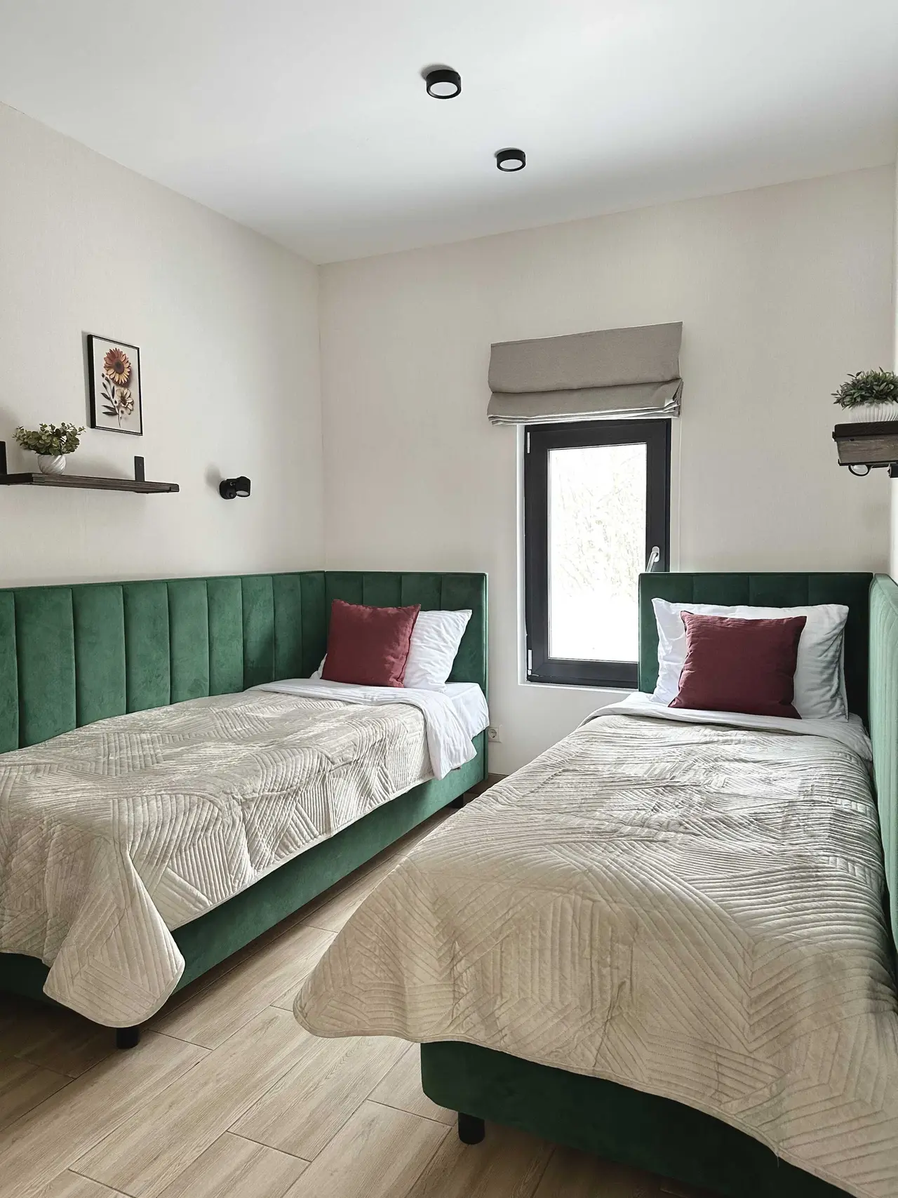 посёлок Анашкино: База отдыха URoom Барн 3